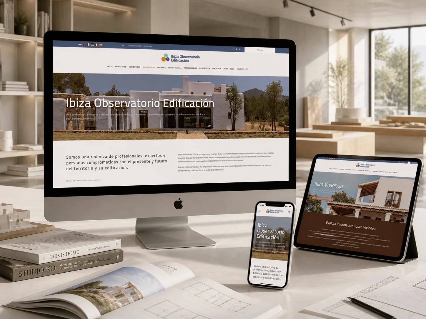 Mockup web de Ibiza Observatorio Edificación en escritorio, tablet y móvil