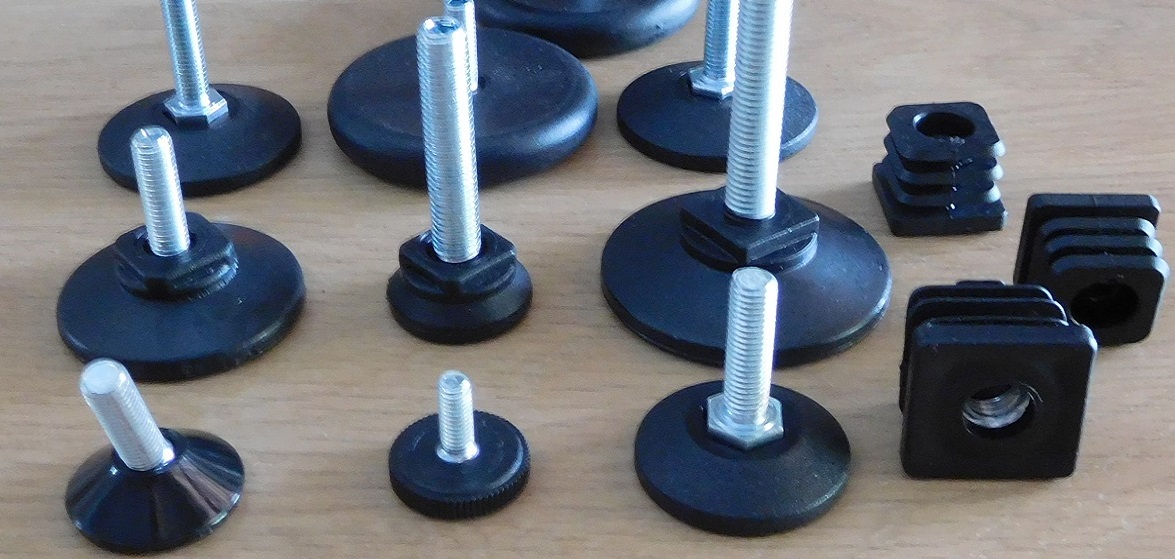 Embout Enveloppant Rond Diam 30 Mm Plastique Noir Plastique Rond Noir Ajile