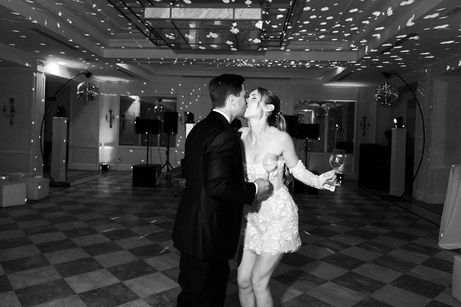 party and love at belmond hotel in taormina