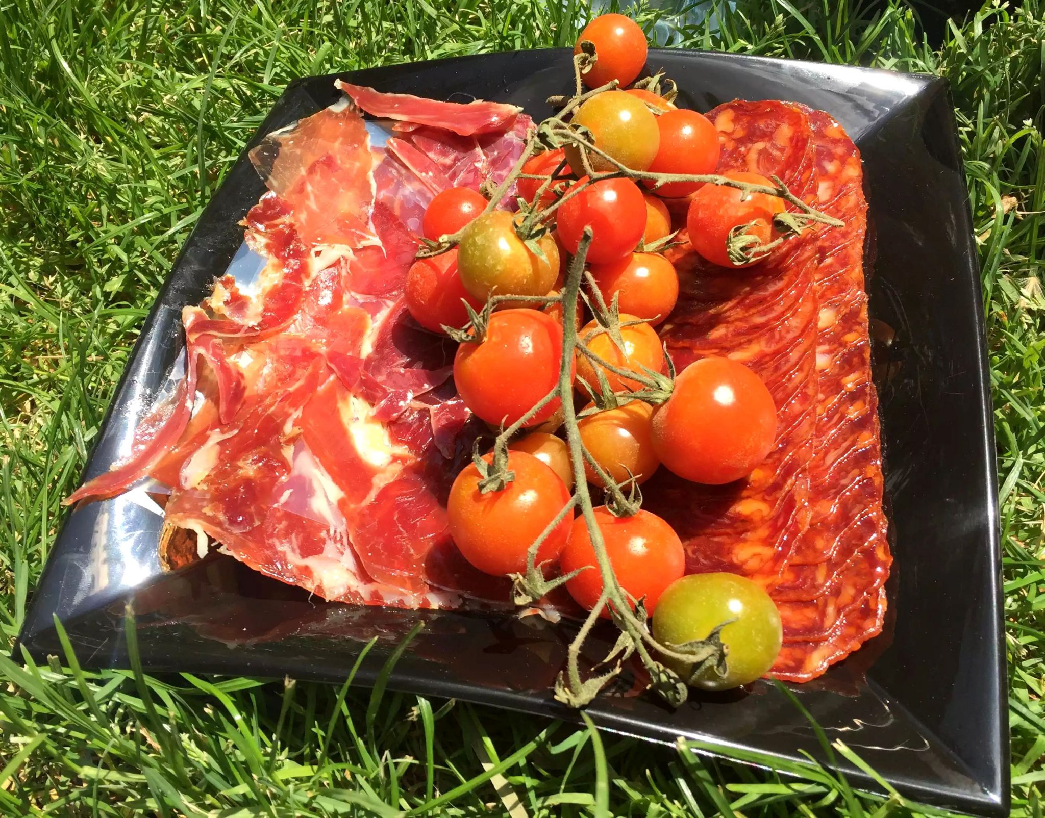 Madrid Sunshine Retiro Park Muga Red Wine Picnic Fruit Cheese Jamon Meat Chorizo