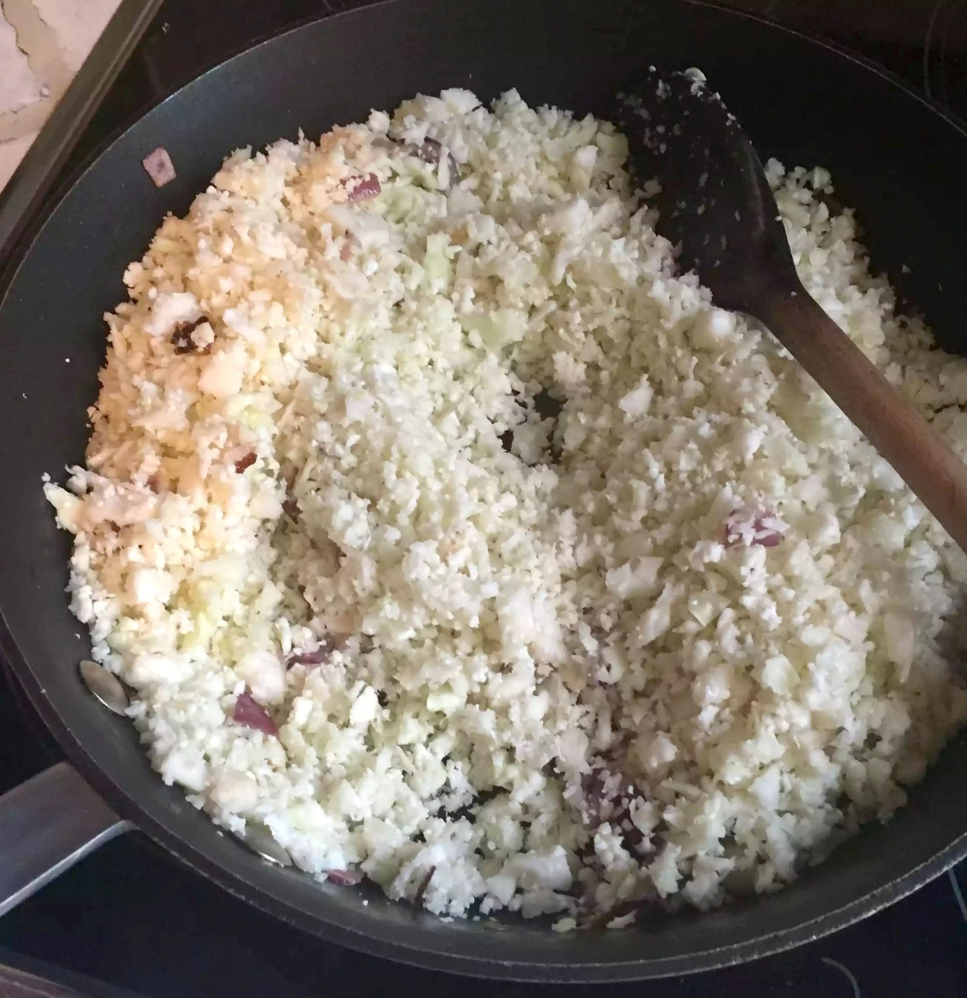 Smoked Salmon Pea Spinach Summer Vegetable Cauliflower Rice Risotto Garlic SCD Paleo Clean Eating Pine Nuts Foodie Healthy