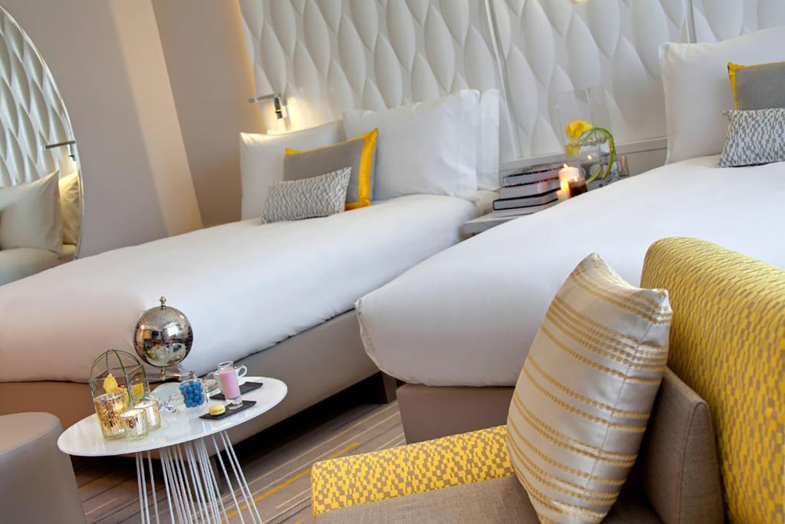 Family Room at Hotel Marriot Renaissance Aix-en Provence