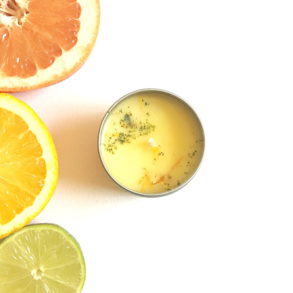 Scented Candles at Wedding Receptions? No Here's Why...