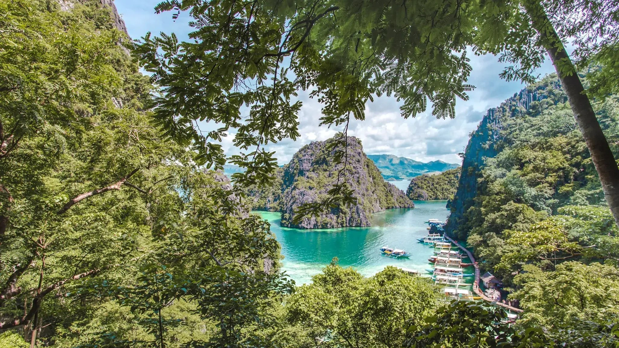 KAYANGAN LAKE Coron Philippines
