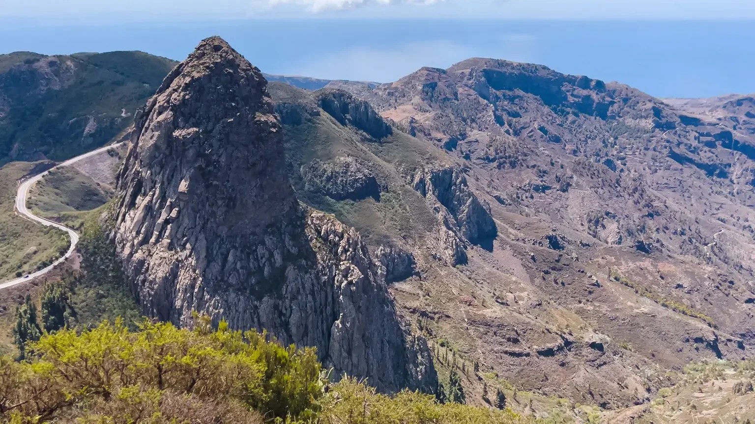 Roque de Ojila Loop