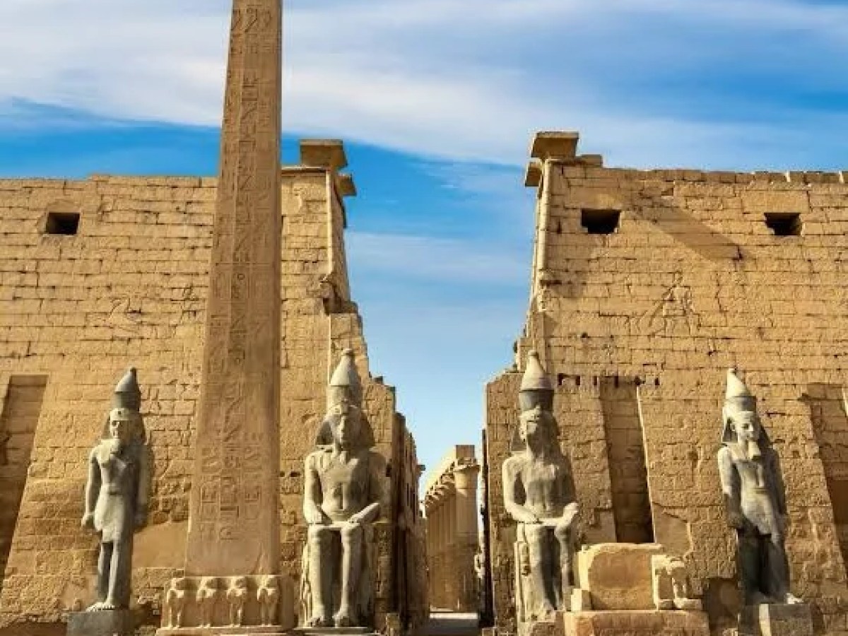 Discover the Magic of Egypt with Emo Tours Egypt: Your Ultimate Travel Guide 10 img 6294