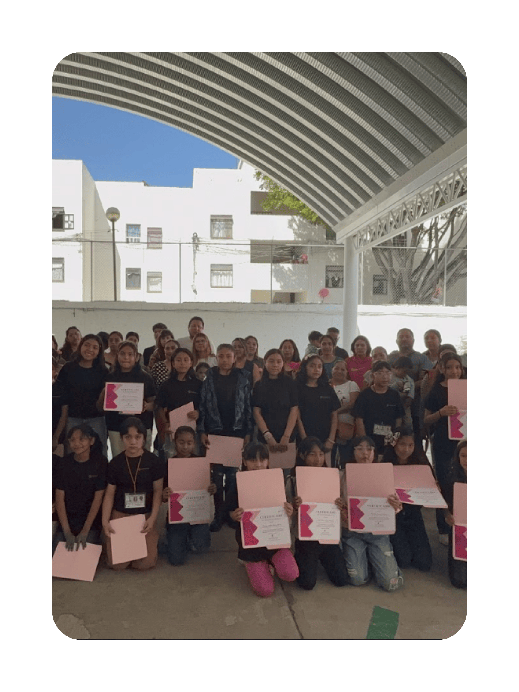 Curso STEAM a niñas de 5to de primaria (Escuela Cadete Juan Escutia) - Febrero y Marzo 2025