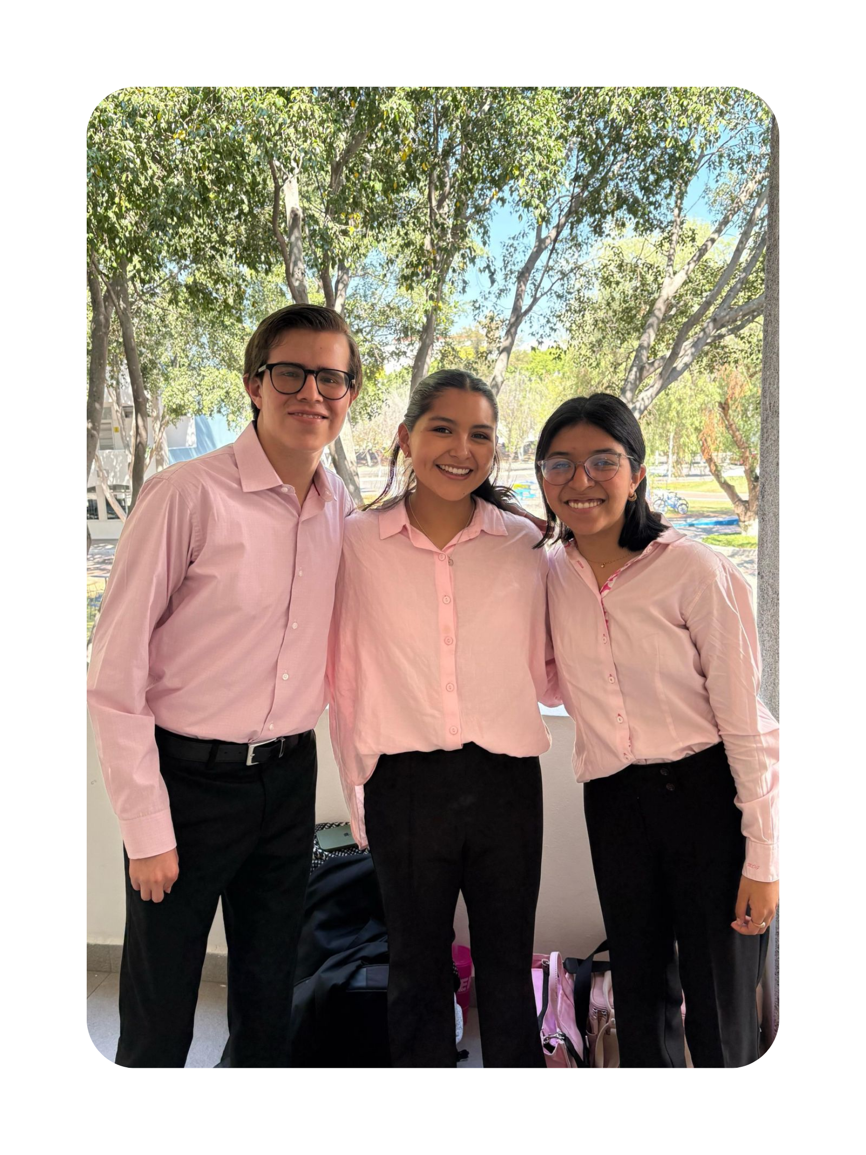 Participación en competencia On Campus Hult Prize (Querétaro) - Febrero 2025