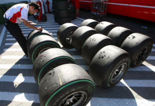 Drivers Will Race On Qualifying Tyres In 2010 Formula 1