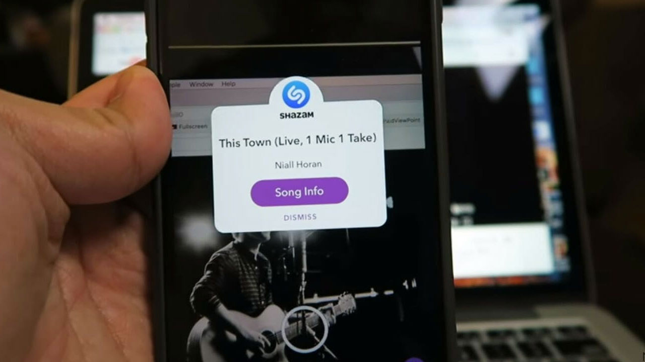 Snapchat how to find out what song is playing near you