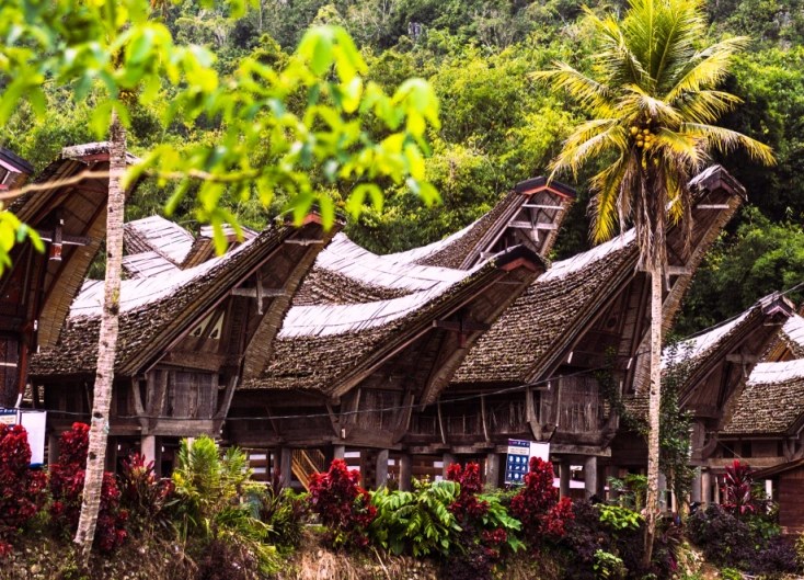 12D Java, Sulawesi, Bali by www.enbali.com