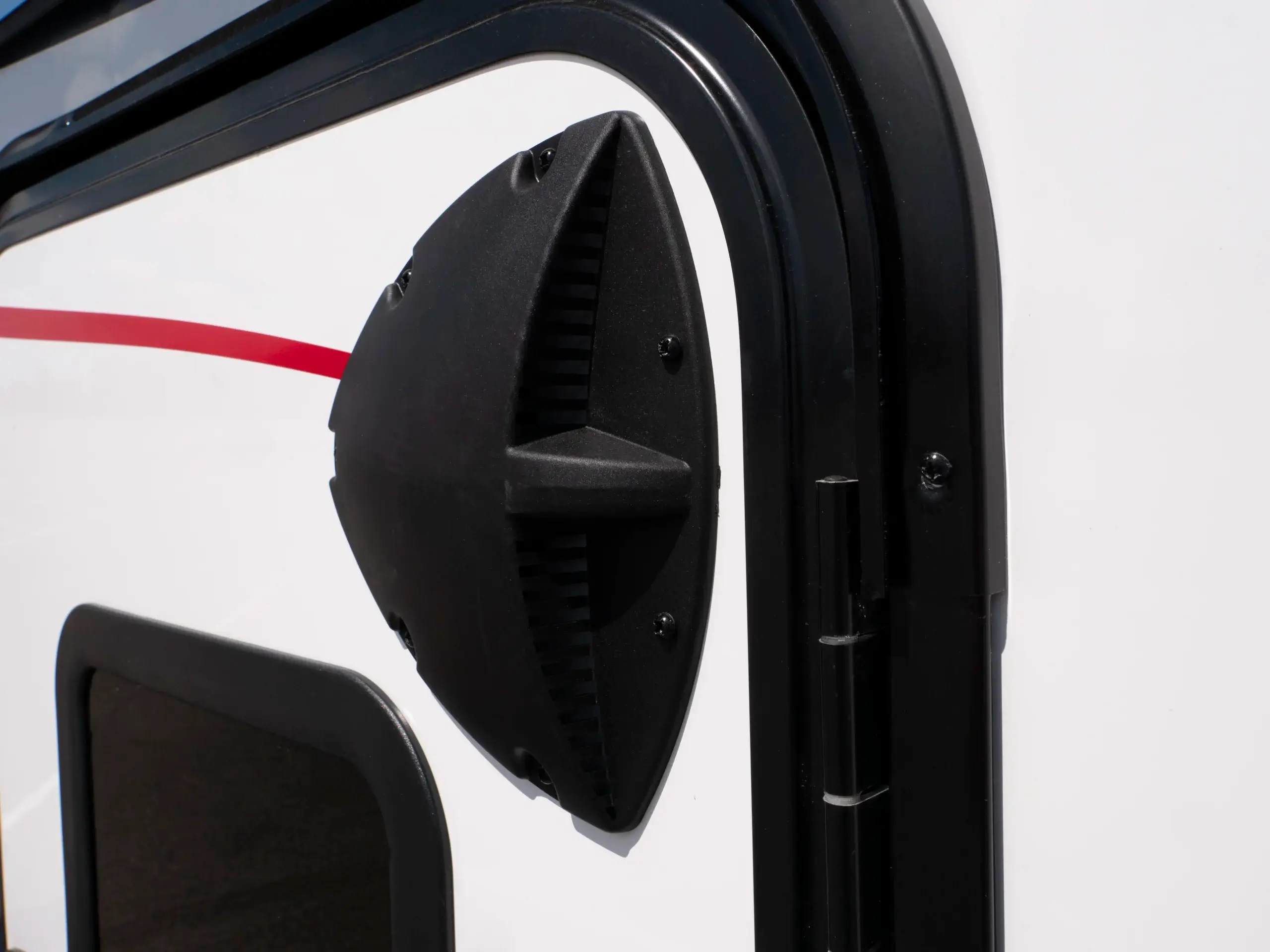 10MC Flow-Thru Vents