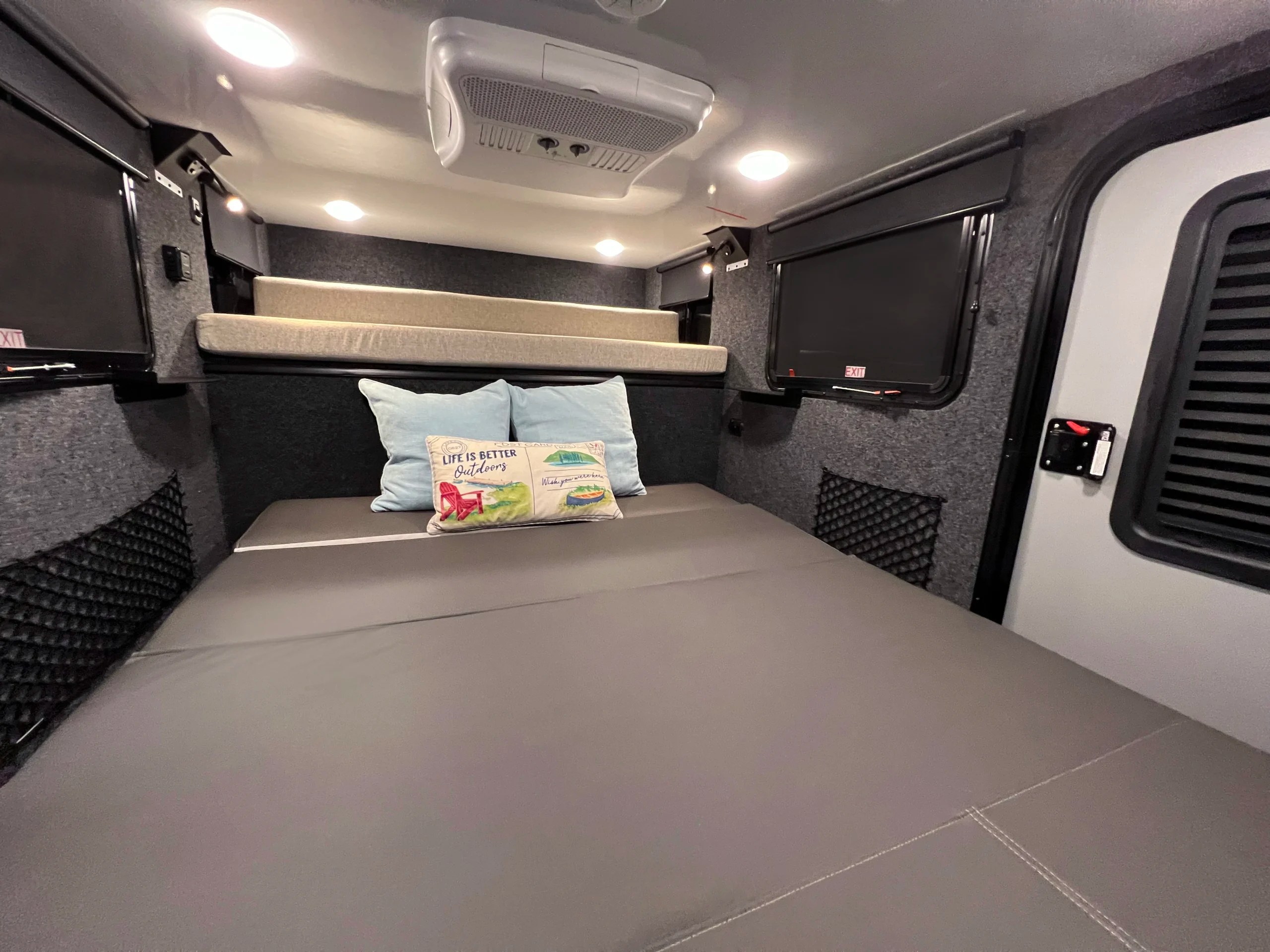 Interior 80" X 60" True Queen 8" Thick Futon Mattress