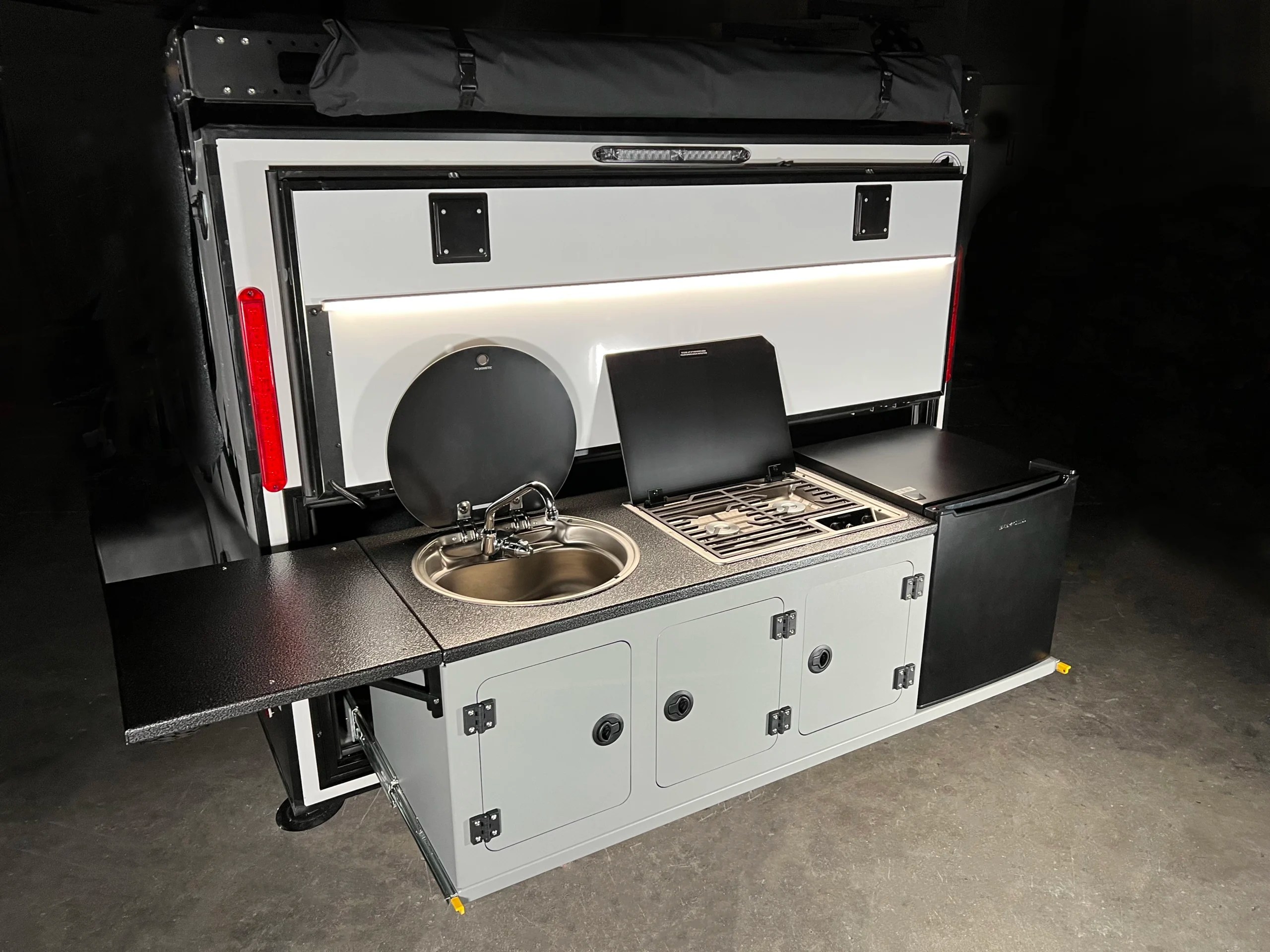 Rear Slideout Kitchen