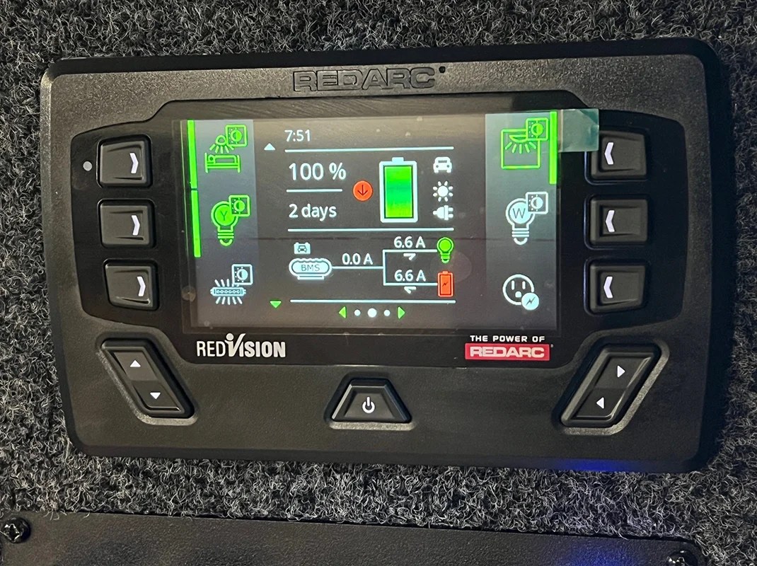 Fighter Pilot 12RK-SS REDARC RedVision Screen