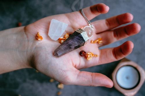 Selenite Charging Plate