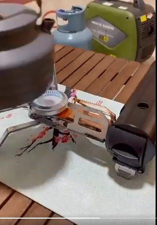 A TECH INDUSTRY UNVEILS A PORTABLE GAS COOKER THAT CAN BE YOUR COMPANION WHILE TRAVELLING