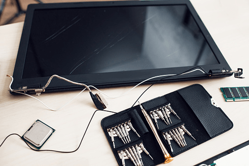 Simplified Ways To Handle and Repair Phone screen Blindness