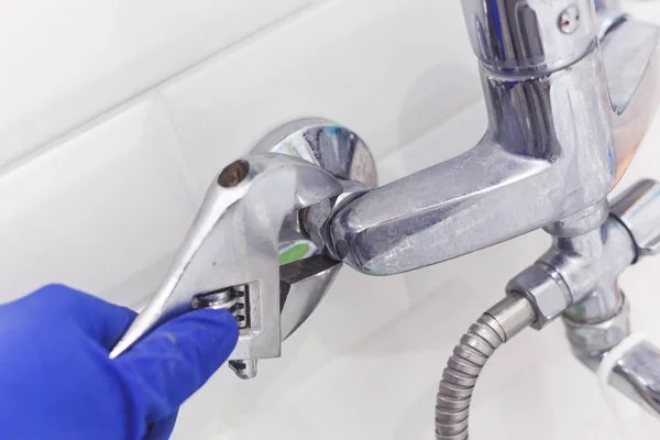 Method statement of fixing of angle valve