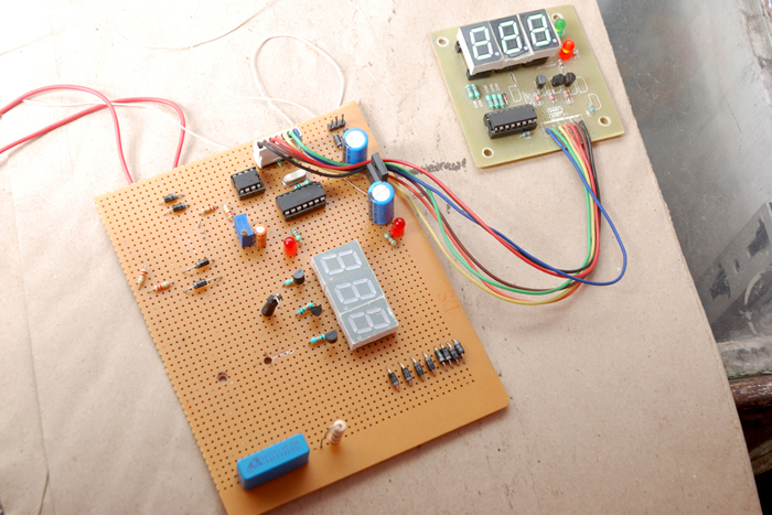 Ac Voltmeter With Digital Display