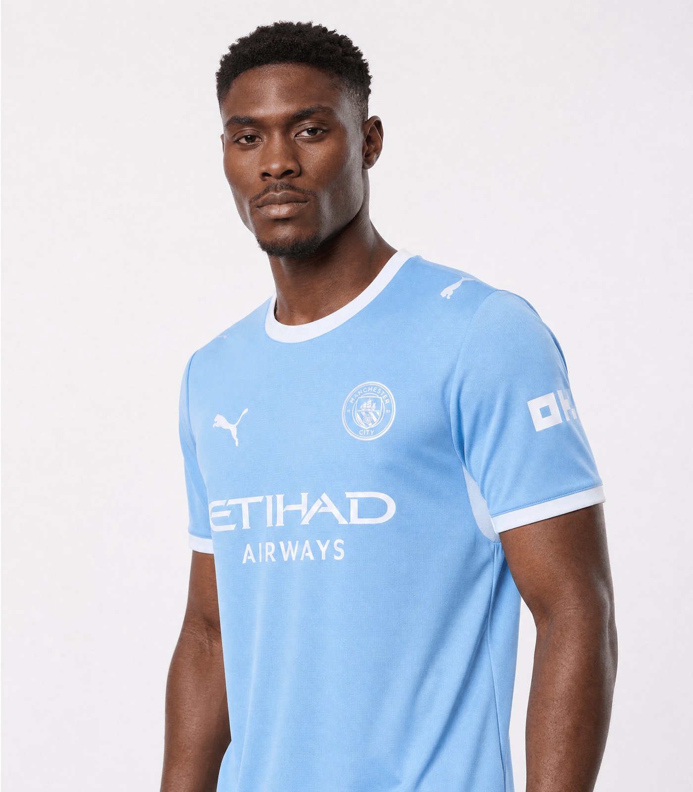 Manchester City FC 2026/27 Home Shirt in Sky Blue Model