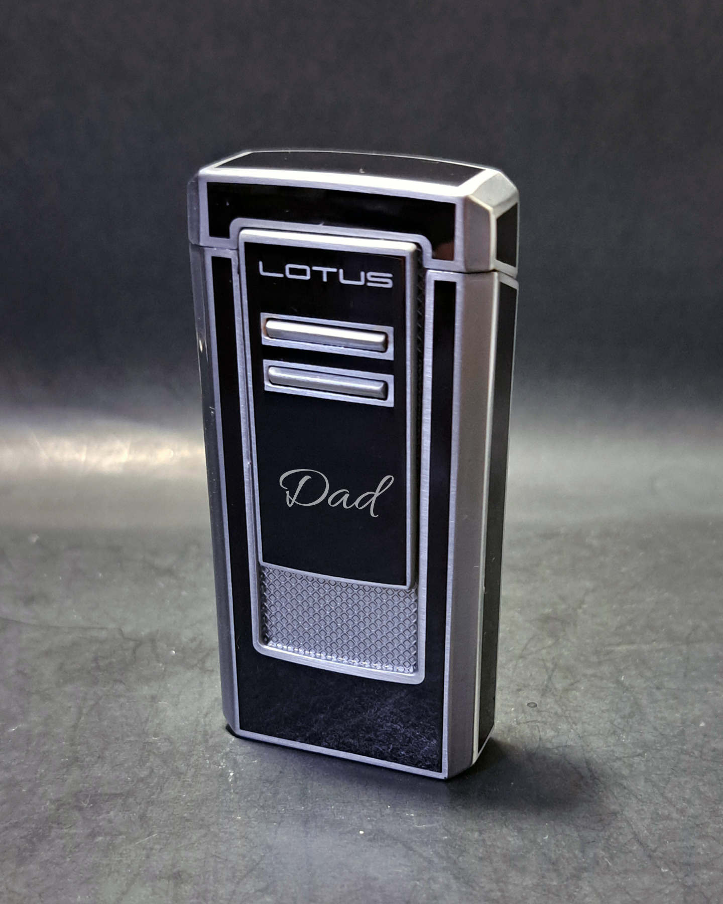 Lotus Commander Triple Torch Cigar Lighter L4650