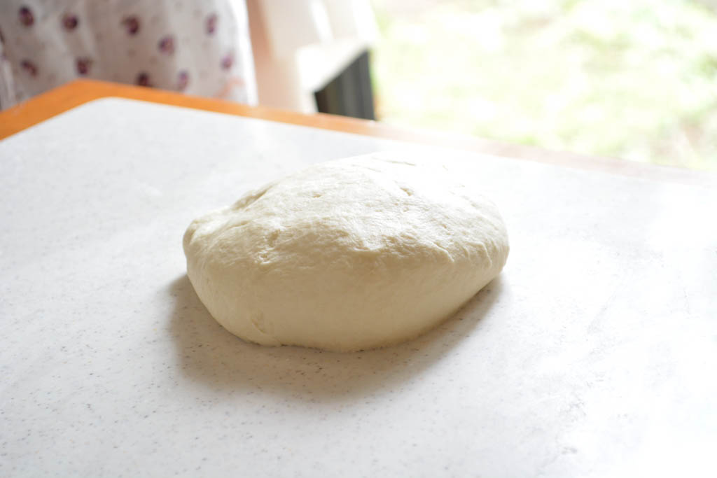 更にコネコネしたらこんなにつややかに