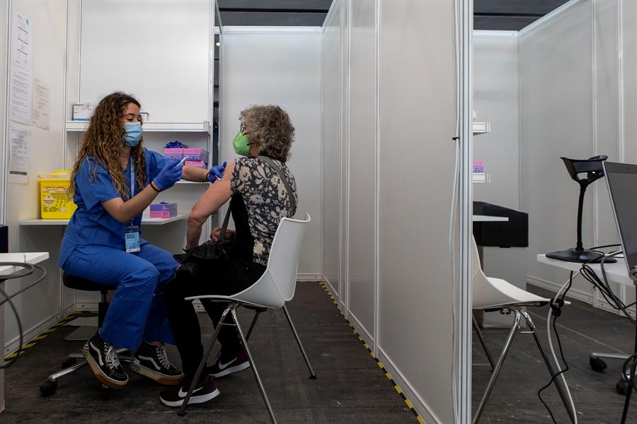 CMS vacunación, charlotte