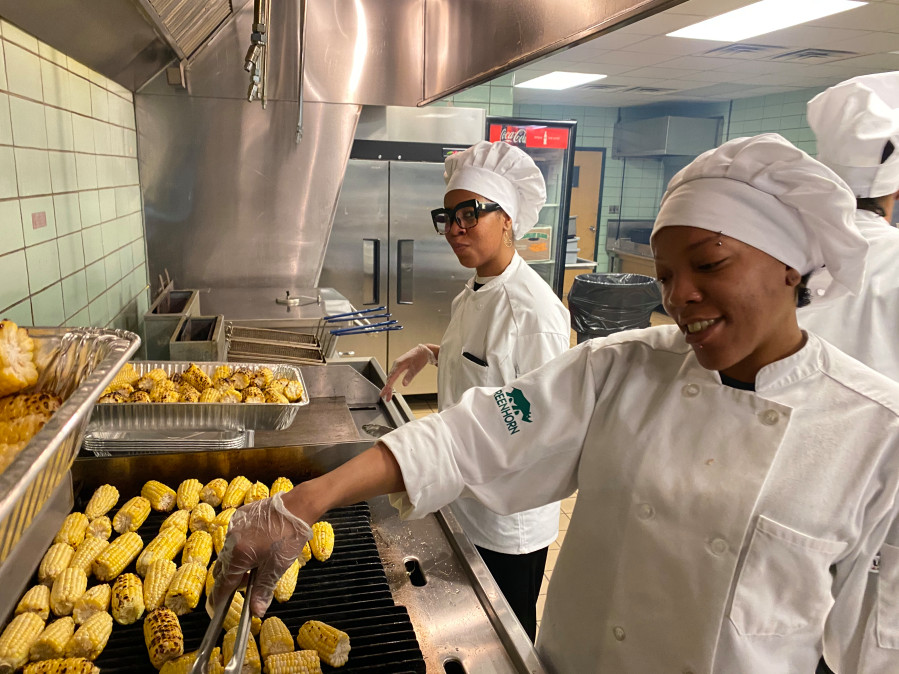 Detroit mom-and-pop restaurants, forced to close due to coronavirus, now cook meals for homeless