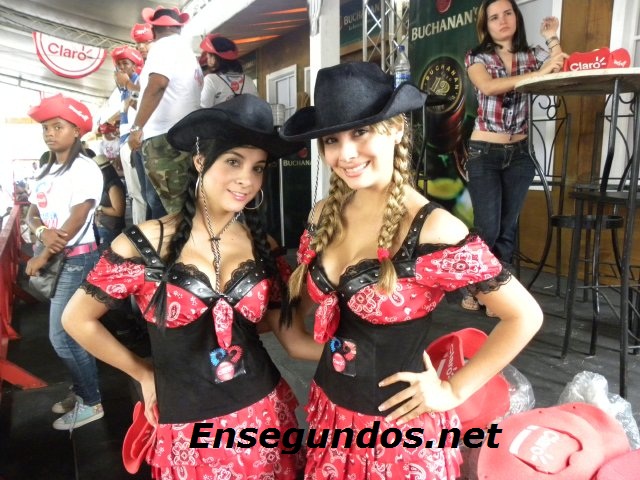 Las modelos de Claro