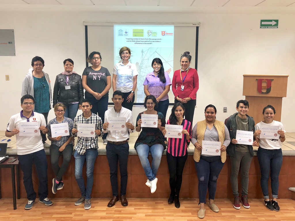 Promueven estudiantes de Upemor cultura de paz a través de ensayos
