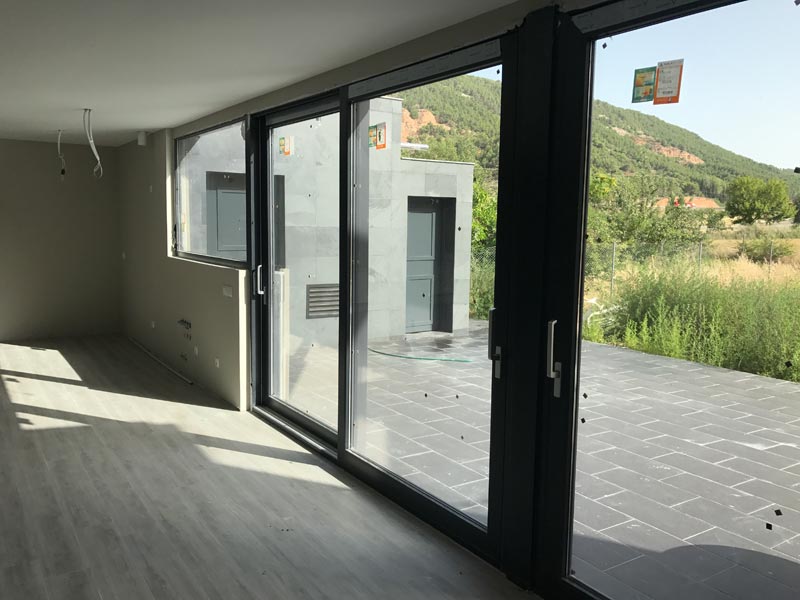 Ventanas De Pcv Y Aluminio Fabricacion E Instalacion