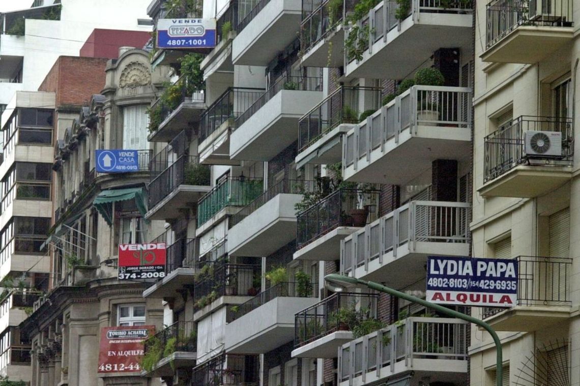 Mercado inmobiliario se frena y créditos hipotecarios se enfrían