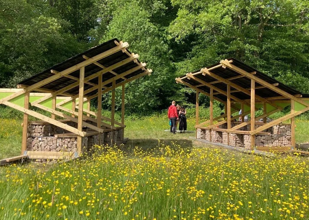 Enviromesh gabions used to support outdoor classroom at Youngwilders