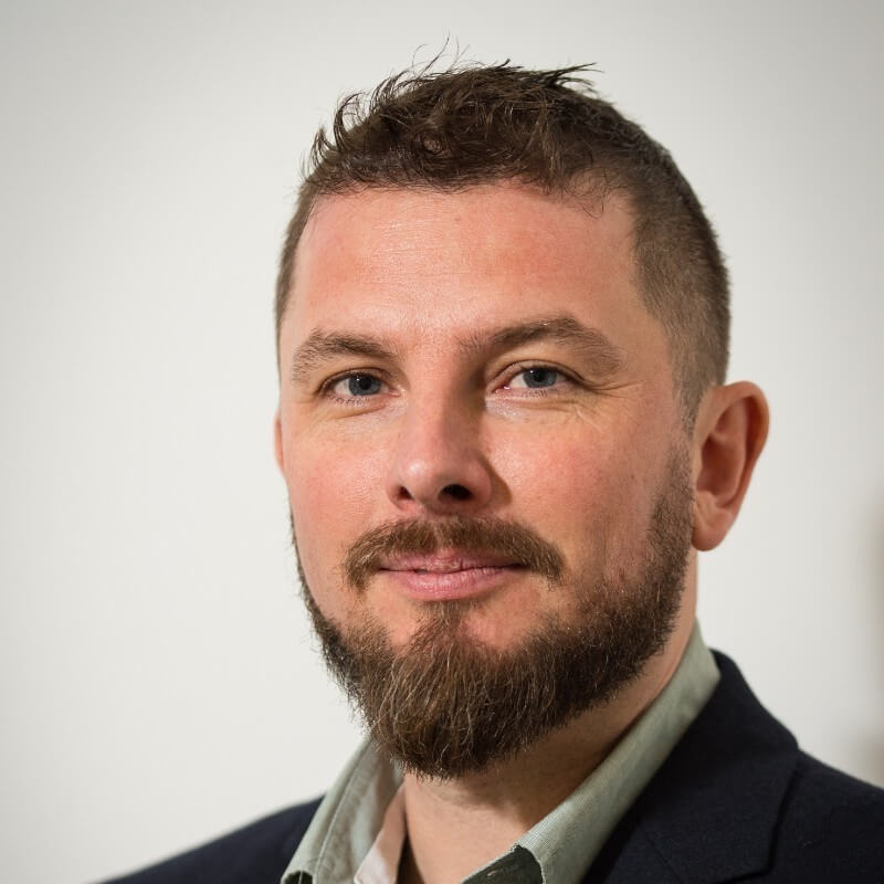 Picture of Sam Barnes