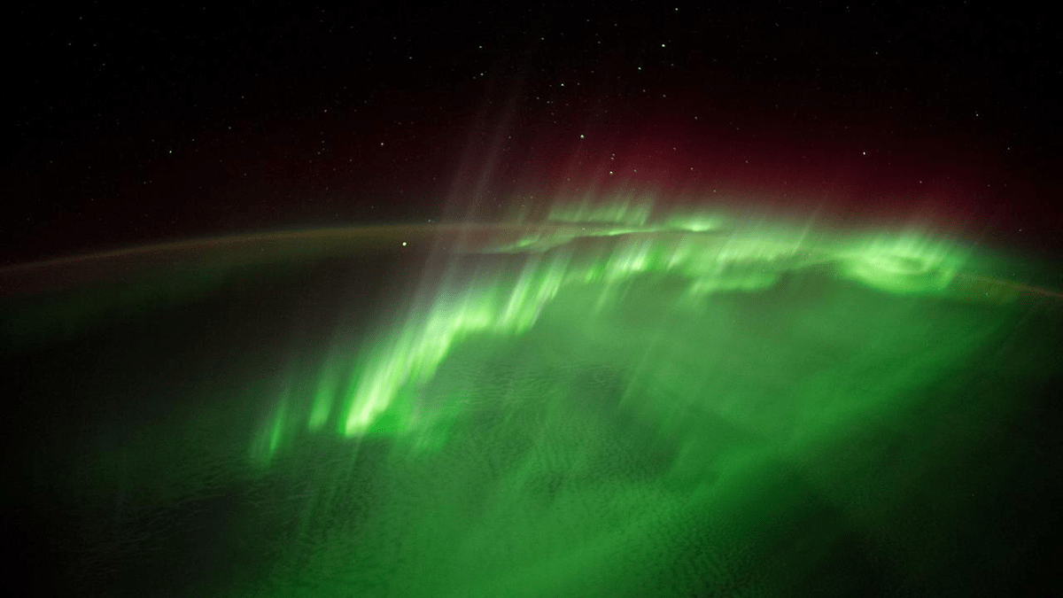Unveiling the Mystery: Sawtooth Undulations in Auroral Arcs (2026)