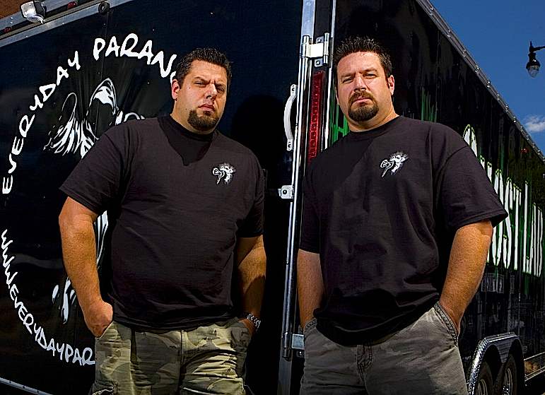 แบบ เนี้ย เป็น หมอ ผ ี ไม่ พอ ไอ้ สัตว์ เป็น หมอ ส ั่น ไม่ พอ อยาก เป็น หมอ. Ghost Lab (a Titles & Air Dates Guide)