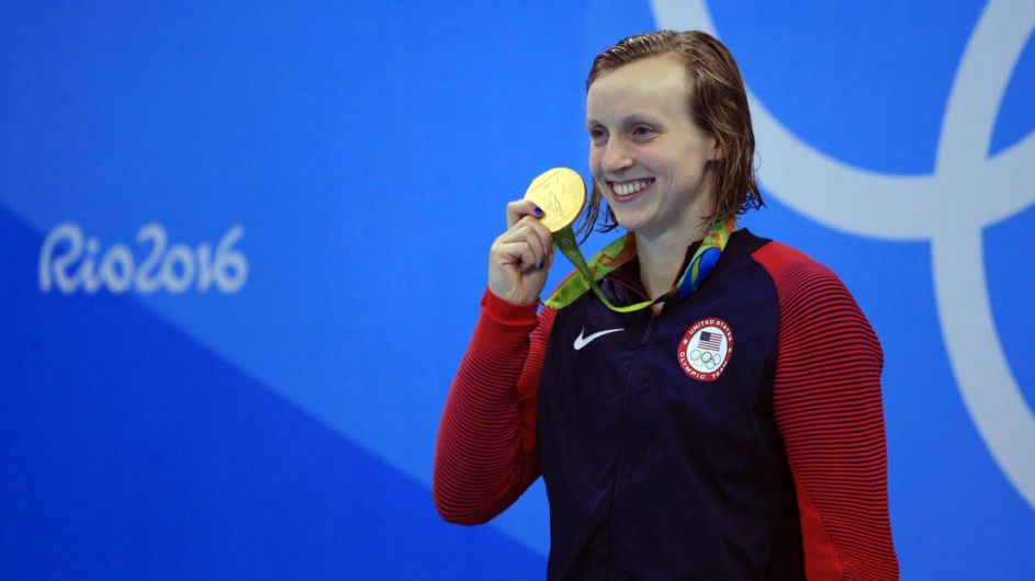 Com qual frequência aparece uma Ledecky?