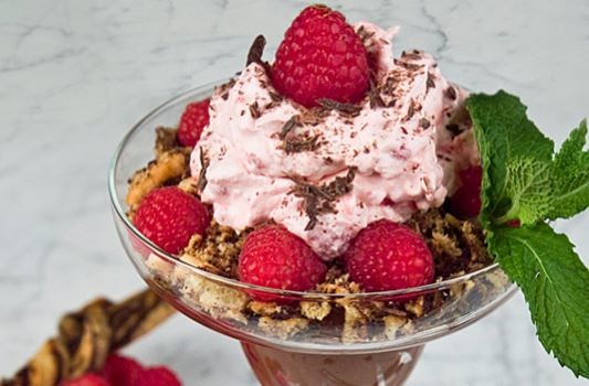 Simple Dutch Chocolate Raspberry Parfaits