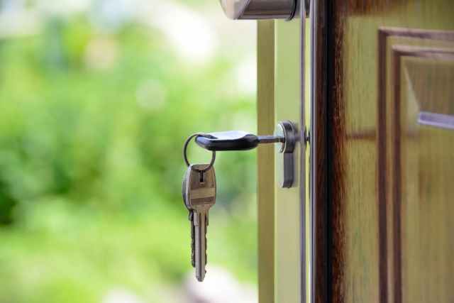 Defend Your Castle! Homeowners- Avoid These Risks 2 Defend Your Castle Homeowners Avoid These Risks