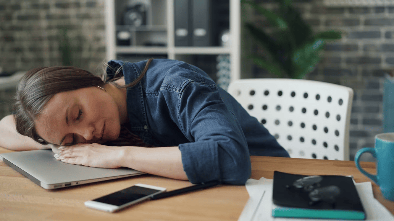 The Hidden Cost of Poor Sleep on Productivity