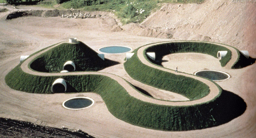 Nancy Holt Ericariberas