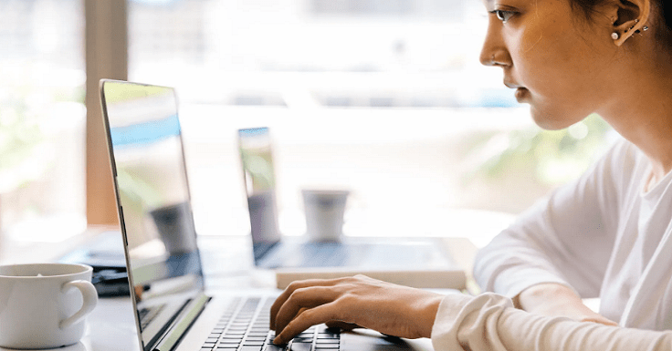 girl working on laptop