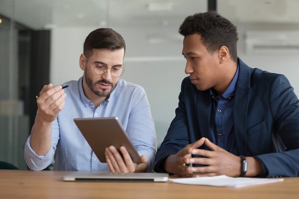 two people discussing about business