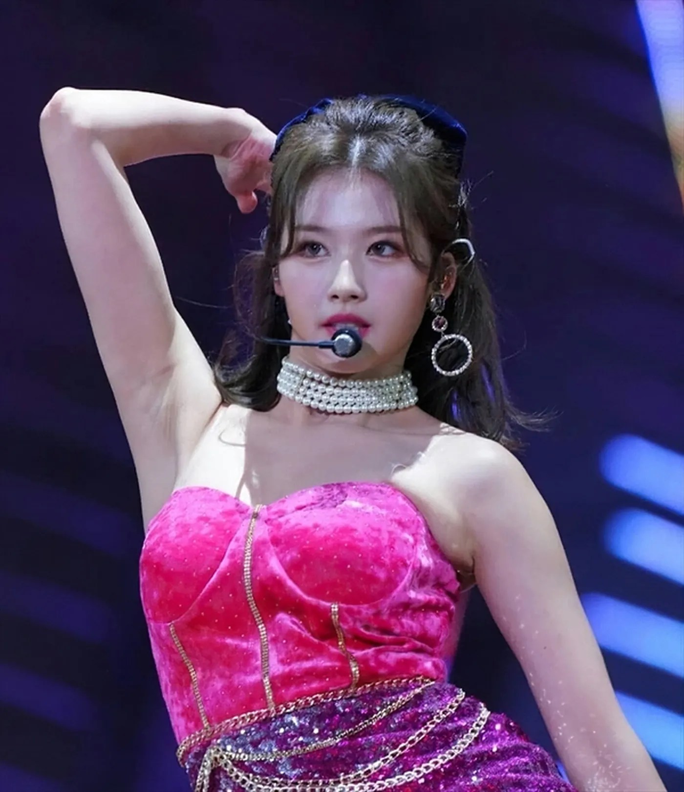 TWICEサナ高画質エロ画像108枚】韓国美脚アーティストのスベスベ太もも＆着衣おっぱい | エロ画像まとめエロトック!!