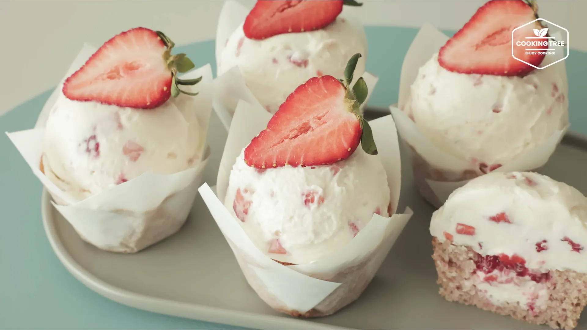 Receta de cupcake de castella de fresa