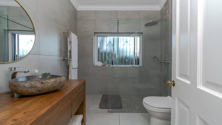 Luxury 6 Bedroom Villa For Sale In Zinkwazi Beach South Africa
