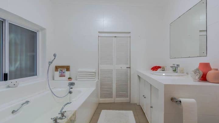 Luxury 6 Bedroom Villa For Sale In Zinkwazi Beach South Africa
