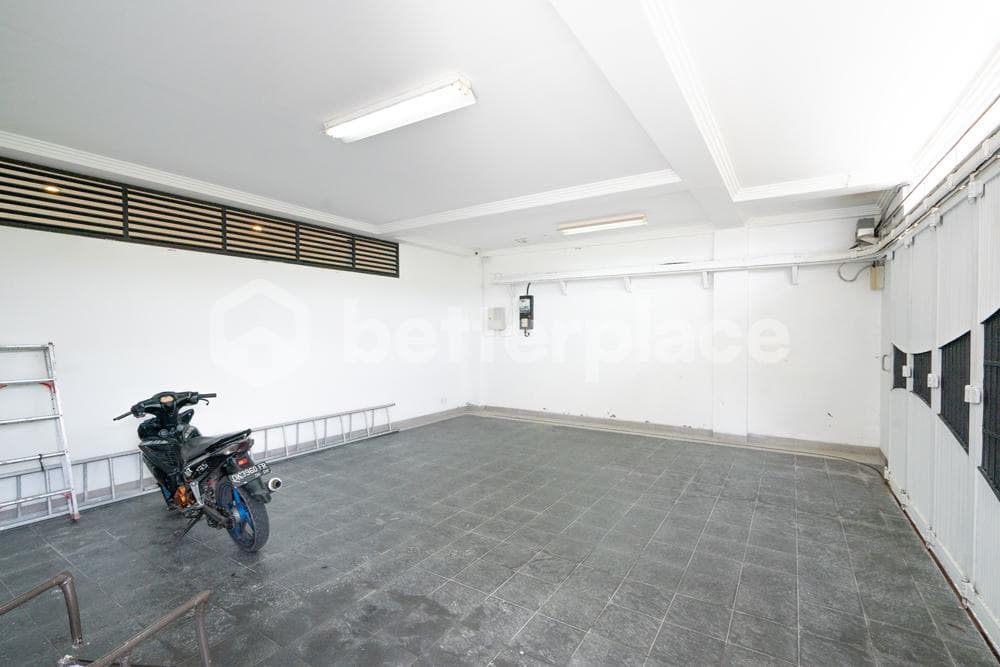 Stunning View Villa Mansion 5 Bedrooms in Ungasan – Bukit Jimbaran Very Close to GWK