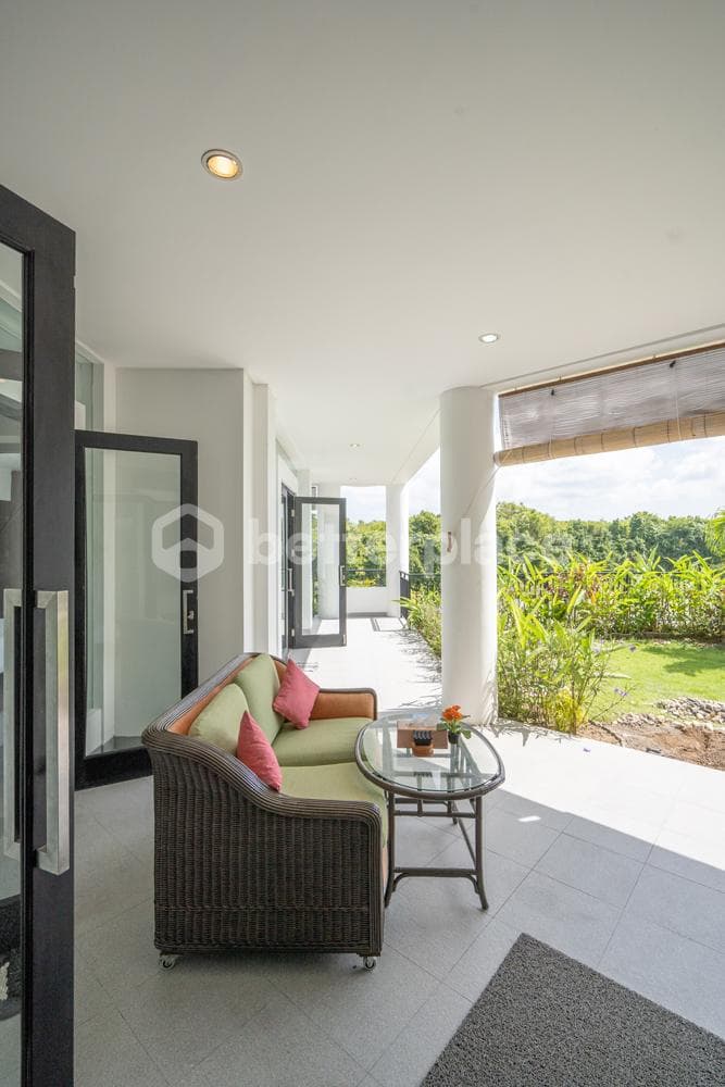 Stunning View Villa Mansion 5 Bedrooms in Ungasan – Bukit Jimbaran Very Close to GWK